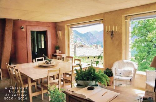 Castellane Bed & Breakfast | Charmante chambre Twin vue magnifique A l'entree des gorges du Verdon sur le GR4