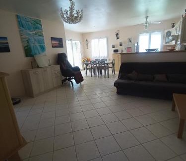 Caussade House | Charmante Dépendance