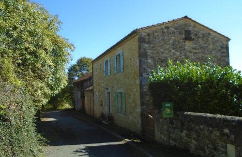 Monpazier House | Charmante maison avec WiFi, parking privé, jardin et ping-pong à Monpazier - FR-1-616-173
