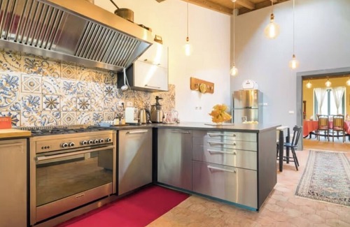 Aci Catena Villa | Charme of the past