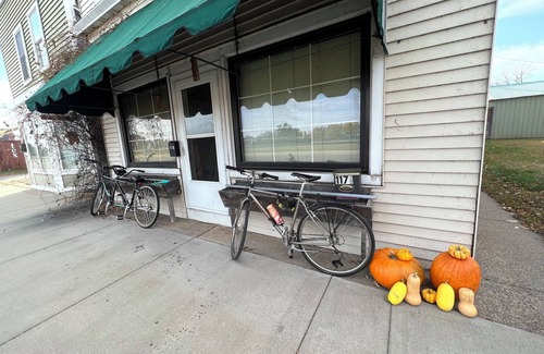 Little Falls Apartment | Charmer Apt in Historic River Town