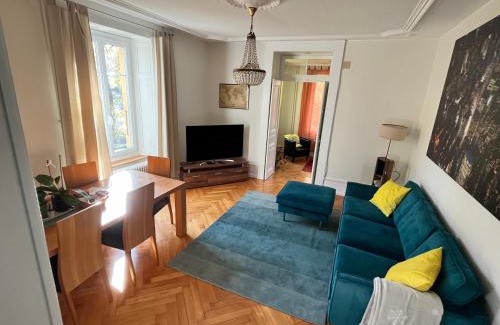 Neuchatel House | Charmettes