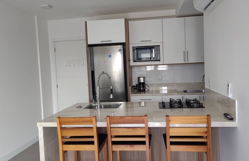 Carvoeira Apartment | Charming 1-bedroom apartment with AC, WiFi in lovely Carvoeira Florianópolis