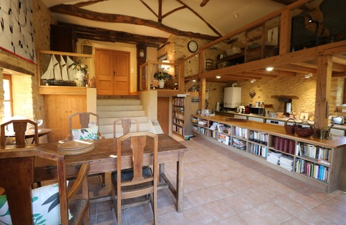 Saint-Germain-de-Belves House | charming house, private pool & enclosed garden in the Dordogne Golden Triangle