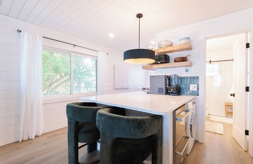 Bradenton Beach Condo | Charming 1-bedroom condo on Bradenton Beach