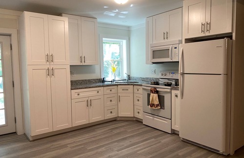 Fredericksburg Apartment | Charming 1-bedroom apartment in lovely Fredericksburg with AC, WiFi