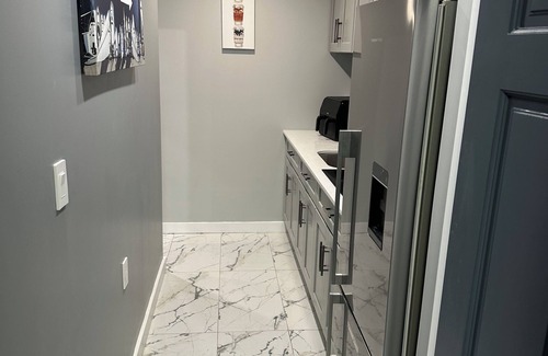 East Flatbush Apartment | Charming 1-bedroom apartment with WiFi, AC in wonderful Brooklyn