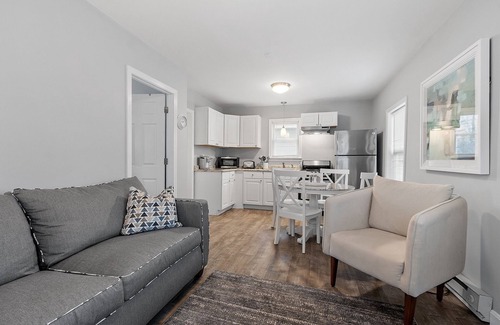 Pepperell Cottage | Charming 1-bedroom cottage in Pepperell.