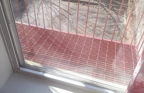 Tremont House | Charming 1-bedroom house in marvelous The Bronx with WiFi, AC