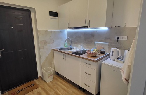 Vukov Spomenik Apartment | Charming 1-bedroom, LUX apartment with WiFi, AC in center of Beograd