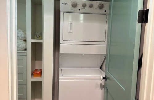 Mesa House | Charming 1-bedroom suite in Mesa with WiFi, AC