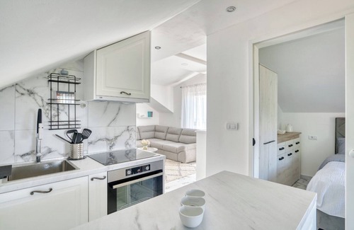 Skaljari Apartment | Charming 1-bedroom apartment with AC and WiFi in marvelous Kotor Municipality