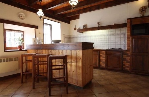 Bains Cottage | Charming 18th Century Stone House in Scenic Velay Village on St. James Way, Near Le Puy-en-Velay