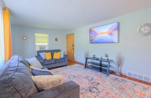 Cleveland Heights Apartment | Charming 2 Bed Room in Cleveland