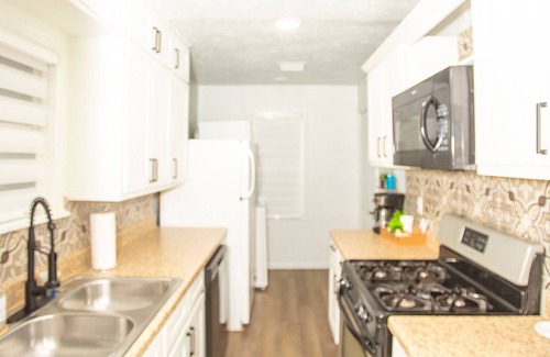 Central Oklahoma City Cottage | Charming 2-bedroom cottage in fabulous Oklahoma City with AC, WiFi