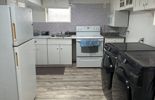 Irvington Apartment | Charming 2-bedroom apartment in wonderful Irvington with AC, WiFi. Newly built.