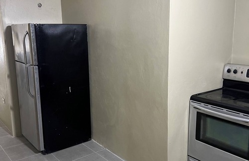 Constant Spring Apartment | Charming 2-bedroom apartment with AC, WiFi in Kingston