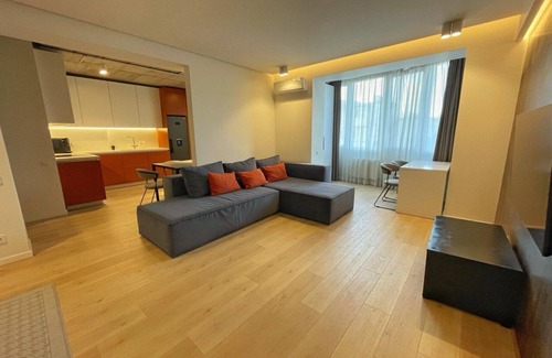 Riscani Apartment | Charming 2-bedroom apartment with AC, WiFi in beautiful Chișinău