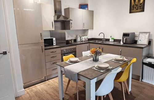 Rugby Apartment | Charming 2-bedroom apartment in Rugby