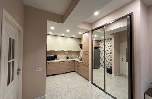Yasamal Apartment | Charming 2-bedroom apartment in brilliant Bakı with AC, WiFi