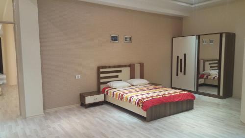 Baku Apartment | Charming 2 Bedroom Apartment near the City's Biggest Mall