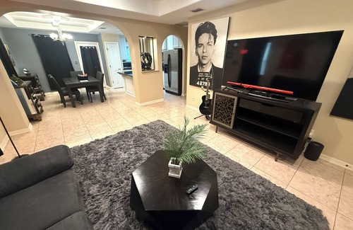 Pharr Condo | Charming 2-bedroom condo in superb Pharr with AC, WiFi
