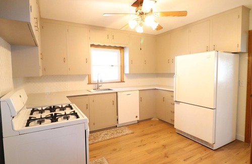 Scott City House | Charming, 2-bedroom house in Scott City in a great location!