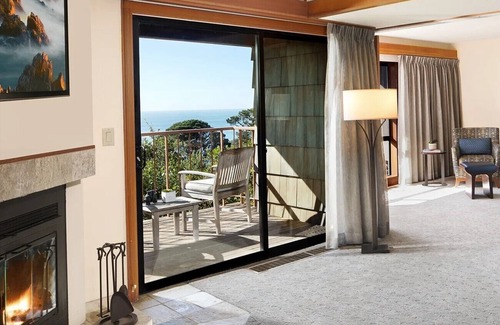 Carmel Highlands Resort | Charming 2-bedroom Hyatt resort in fabulous Carmel