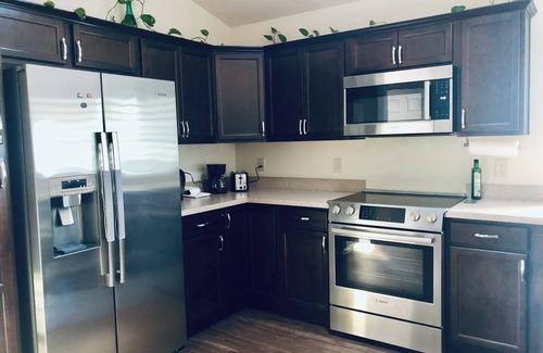 Summerfield House | Charming 2-bedroom house in the friendliest neighborhood - The Villages!