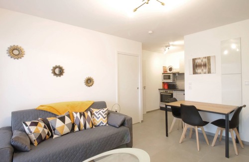 Le Bourget-du-Lac Apartment | Charming 2 room apartment 300m walk from Lac du Bourget!