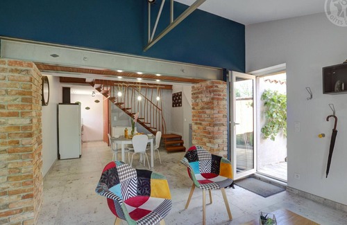 Balbigny Cottage | Charming 2BR Cottage with Terrace, Games Room, and BBQ in Balbigny
