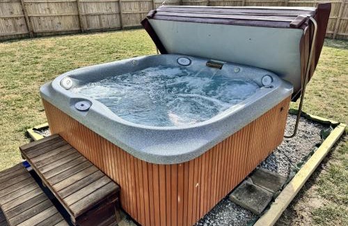 New Albany House | Charming 2BR Hot Tub Getaway home
