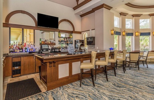 Nokomis House | Charming 2BR house & garage in the Venetian Golf & River Club in North Venice FL