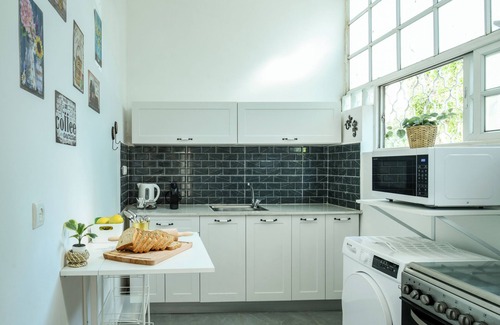 Haifa Apartment | Charming 2BR in Haifa by Sea N' Rent