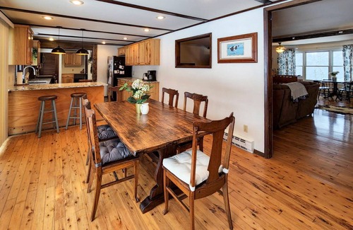 Hartwick House | Charming 3-bedroom house in Burlington Flats, <20 Minutes to Cooperstown!