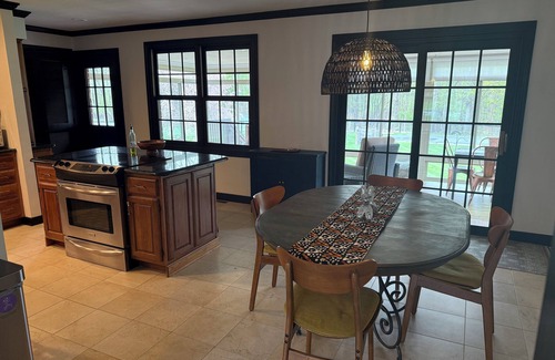 Kennett Square House | Charming 3-bedroom house in lovely Kennett Square with AC, WiFi
