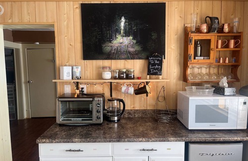 Birch Hills House | Charming 3-bedroom accommodation with WiFi, AC in Birch Hills Saskatchewan.n