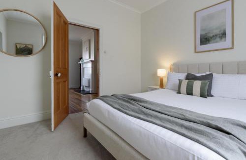South Launceston House | Charming 3-Bedroom Home with Sunroom & Parking
