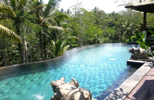 Sambahan Villa | Charming 3-bedroom pool villa with AC and WiFi in gorgeous Tegallalang