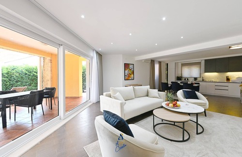 Vilanija Villa | Charming 3-Bedroom Villa Oasis for 6 with Pool, Close to Beaches