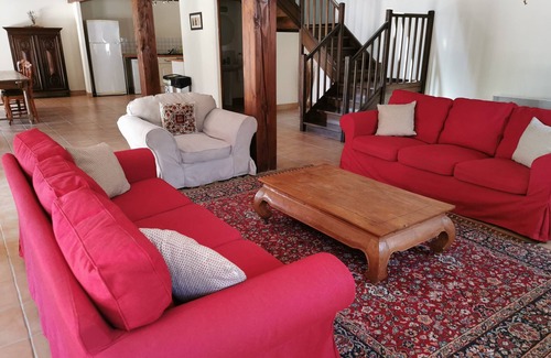 Segonzac House | Charming 4-bed cottage in Cognac vineyards, with large pool and fun games room