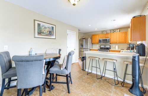 Northeast Raleigh House | Charming 4-bedroom house with huge back yard and AC in Raleigh, NC