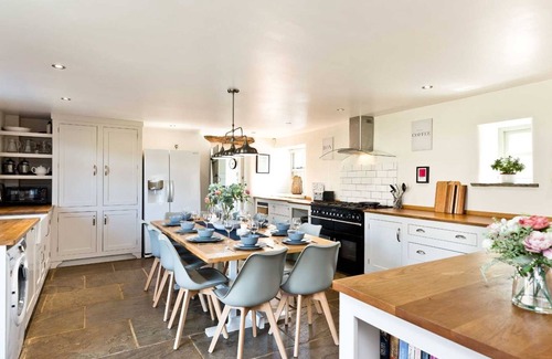Monyash House | Charming 5 bedroom converted barn in Monyash, near to Bakewell.