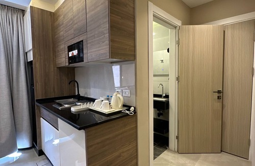 Al Swaifyeh Apartment | Charming Amman Apament with Modern Amenities
