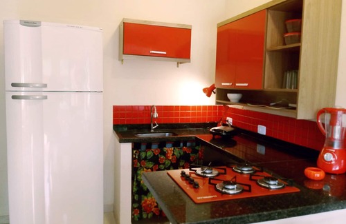 Jabaquara House | Charming and cosy, near the beach, 3 suites, near old town, pool, BBQ, WiFi, Netflix