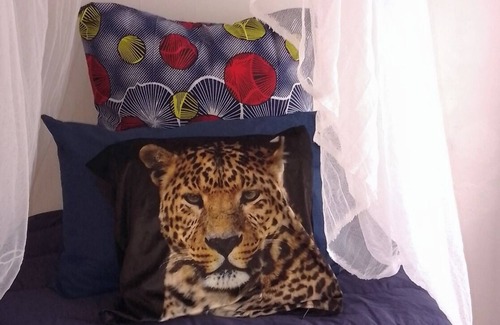 Zimbabwe Bed & Breakfast | Charming and Serene Retreat: The Stonehouse - Your Perfect Getaway!