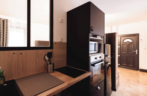 Bourg-en-Bresse Apartment | Charming apartment with reversible air-conditioning, 5 minutes from the center, pets welcome!