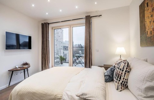 Barmbek-Sued Apartment | Charming Apartment Close to Heart of Hamburg