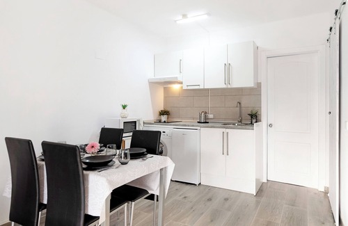 Matagorda Apartment | Charming Apartment Los Pocillos with Pool, Terrace, Balcony & Wi-Fi