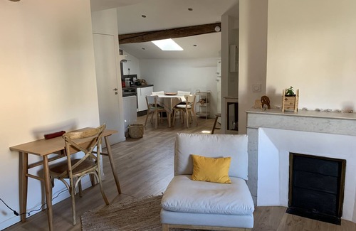 4th Arrondissement Apartment | Charming apartment of 50 m2, near Palais Longchamp, transport and shops